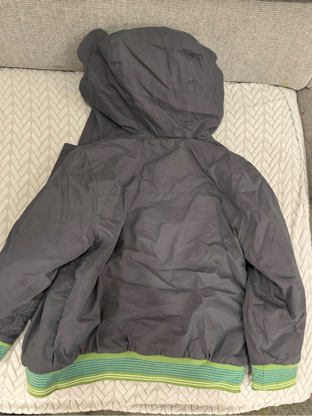 Disney Jungle Book Kids Coat Jacket Baloo Bear Shere Khan Hooded Size 5/6 new - Picture 5 of 5